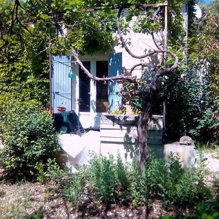 مبيت وإفطار LʼIsle-sur-la-Sorgue Le Domaine De Belle المظهر الخارجي الصورة